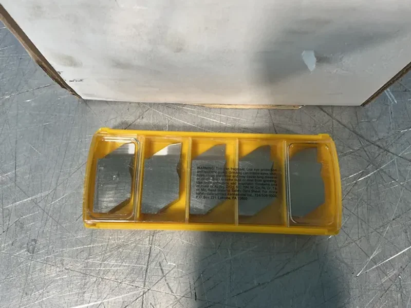 KENNAMETAL CARBIDE INDEXABLE INSERTS  -  DWG 216977