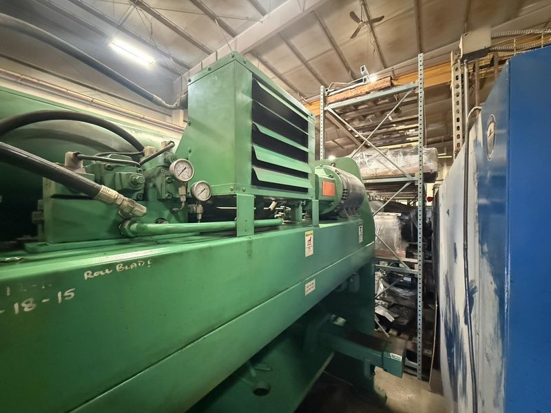 1/2″ × 8′ Accurshear 85008 Hydraulic Shear, 1999 – Backgauge