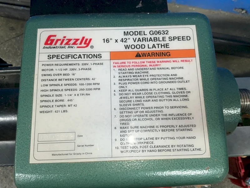 GRIZZLY 35” X 8” VARIABLE SPEED WOOD LATHE   -  G0632