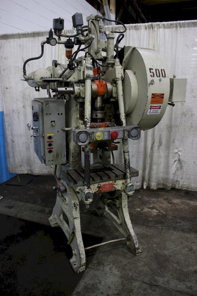 28 TON WALSH MODEL #28 FLYWHEEL OBI PRESS: STOCK #75616