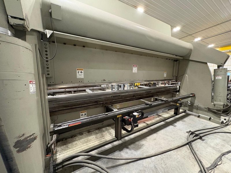 600 ton x 20′ AccurPress 760020 CNC Press Brake, 1999 – w/ upgraded ETS3000