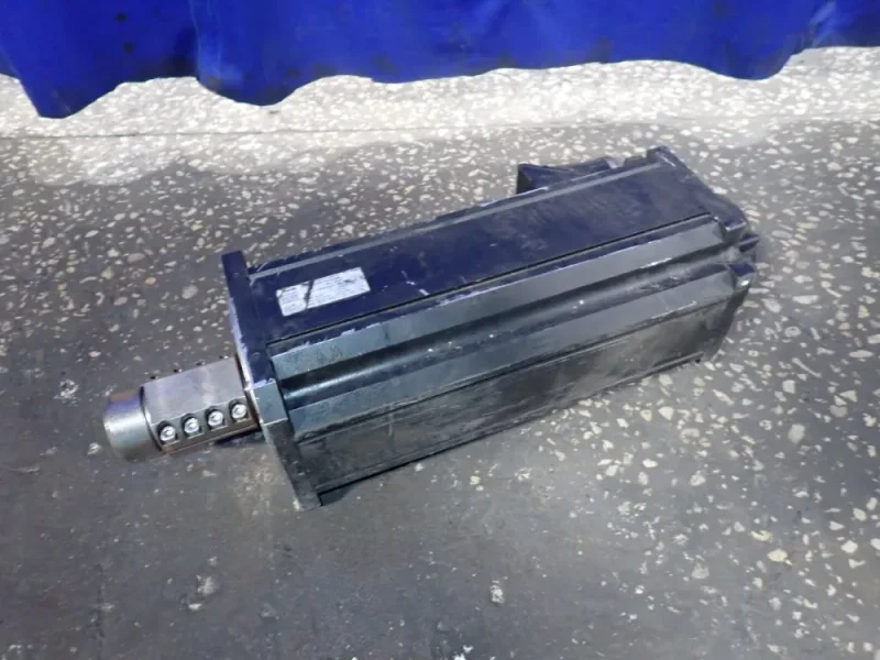 REXROTH SERVO MOTOR   -  MSK101E-0300-FN-M1-BG2-NNNN
