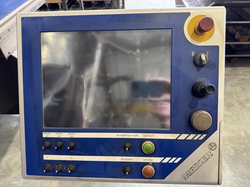 18′ x 110′ Messer MPC2016 Plasma Table, 2012 – (3) Hypertherm HPR260XD