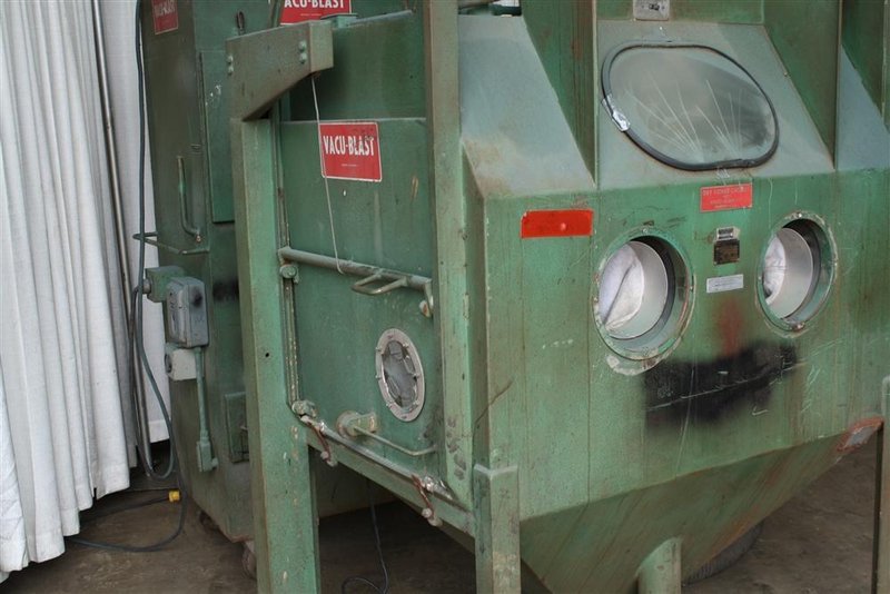 48&#039; x 36&#039; VACU BLAST BLASTING CABINET: STOCK #50990