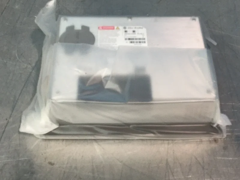 ALLEN-BRADLEY PANELVIEW PLUS 7 OPERATOR PANEL  -  2711P-T7C21D8S