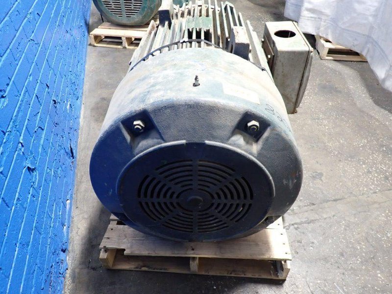 MARATHON ELECTRIC 300 HP MOTOR  -  CK 449TSTFS8002CU