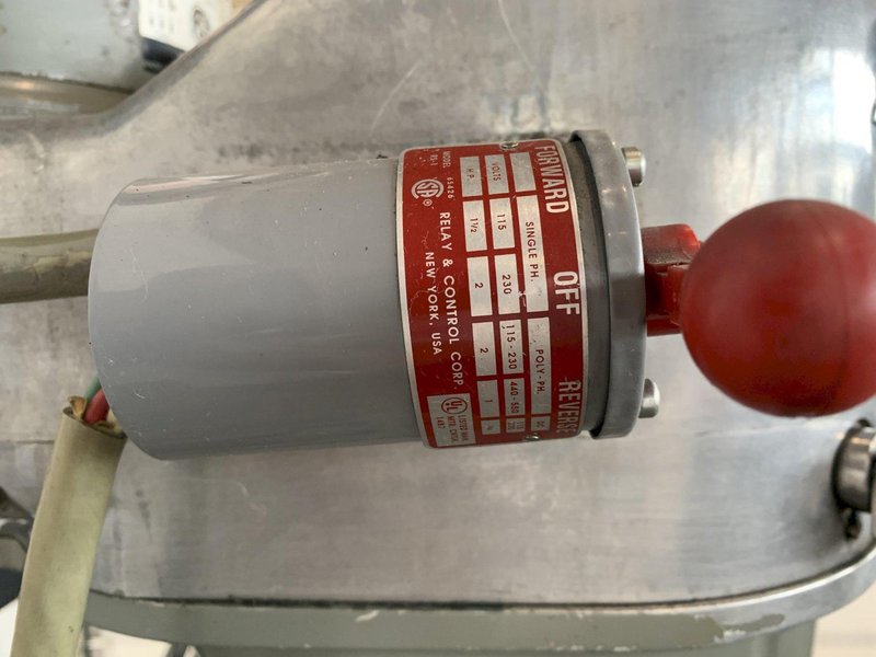 2-HP BRIDGEPORT SERIES 1 CNC PROTO-TRAK VERTICAL MILL. STOCK # 0522023