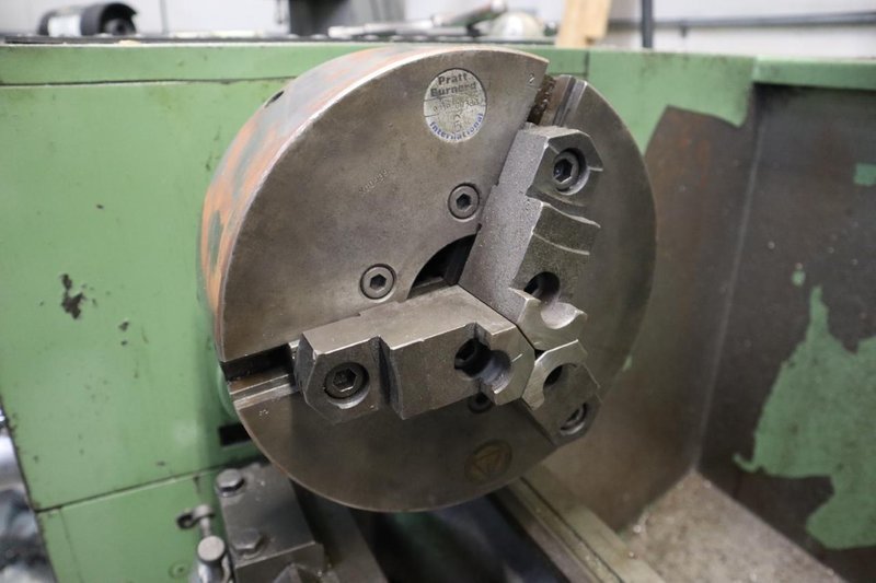 Nardini MS 1440E Manual Lathe, 10" 3-Jaw Chuck, Quick Changer Tool Post, Tailstock, Compound Cross Slide- Auction Item