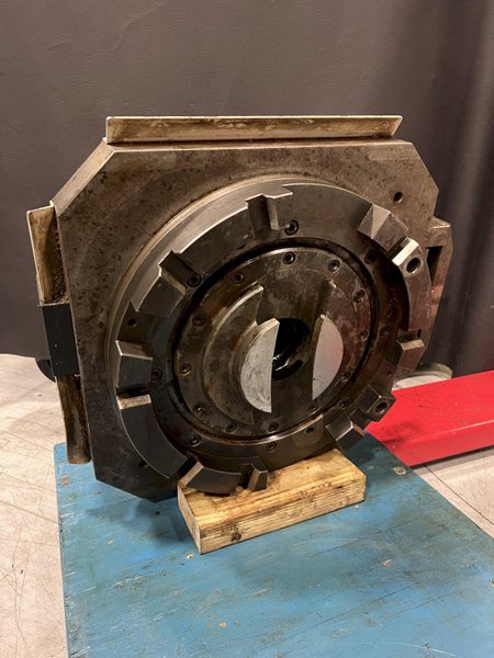 Mazak PFH-4800 - HMC Pallet Table 400mm x 400mm For Sale Fits 75mm Pull