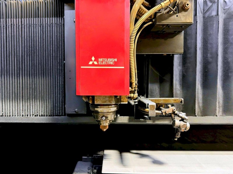 Mitsubishi ML3015eX-F60 Fiber Laser
