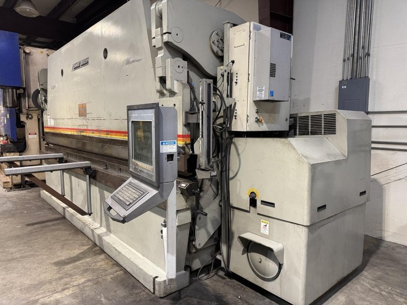 320 ton X 16′ Accurpress 732016 CNC Press Brake, 2006 – 2 axis back gage,  manual crowning block