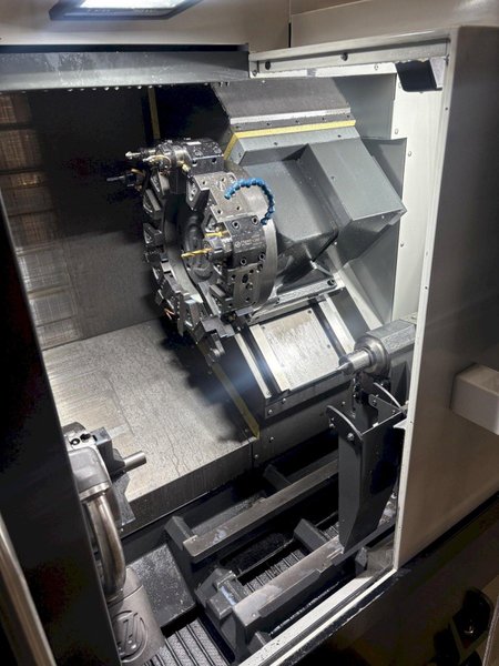 2024 Haas ST 15 Tailstock, Presetter, Parts Catcher, Conveyor, Tooling