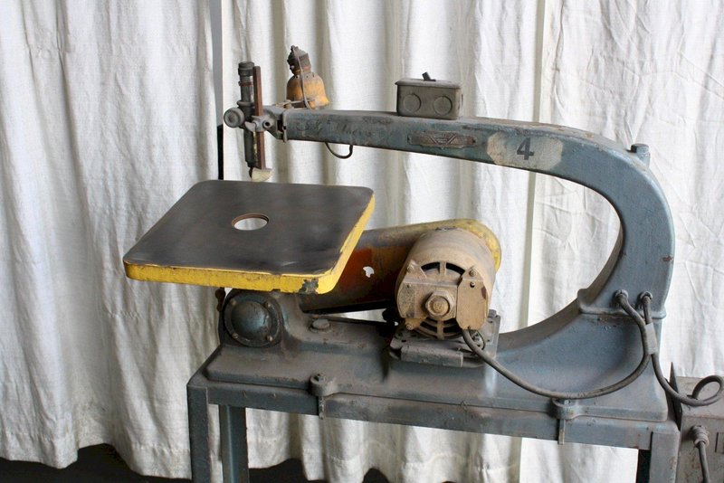 24' DELTA JIG SAW: STOCK #65431