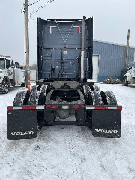 2021 Volvo VNL64T860 Stock #229000