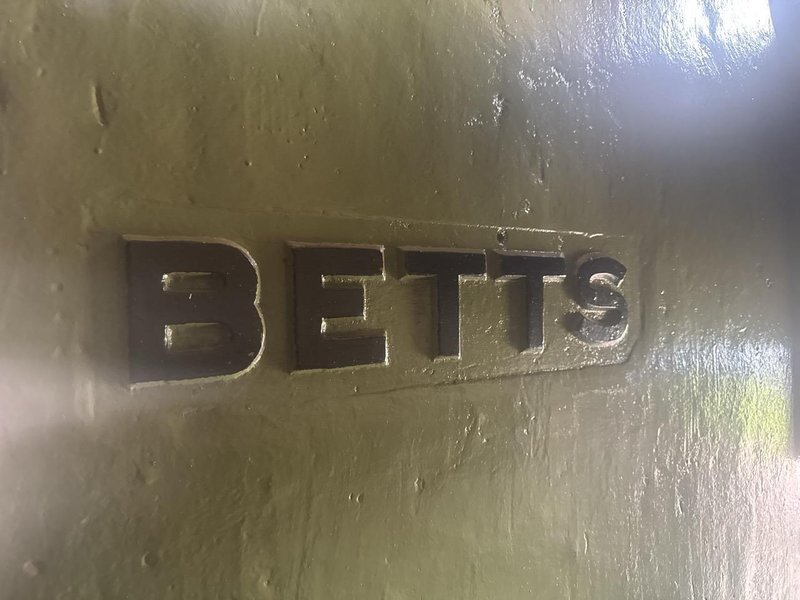 Betts 108″ VTL