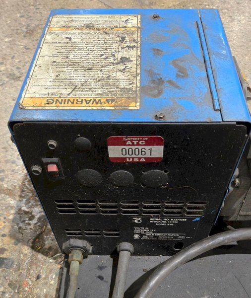 MILLER S-62 24V WIRE FEEDER USED