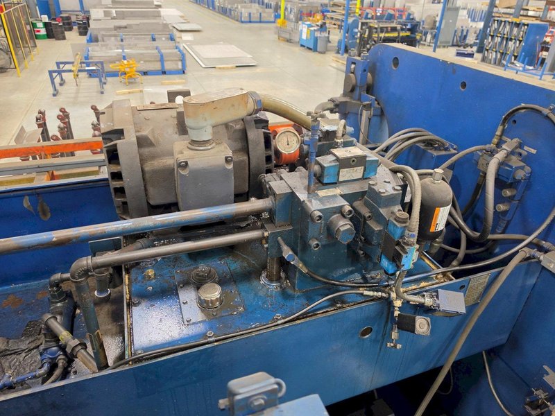 12' X 3/4" CINCINNATI 6S12 HYDRAULIC SQUARING SHEAR. STOCK #0873426