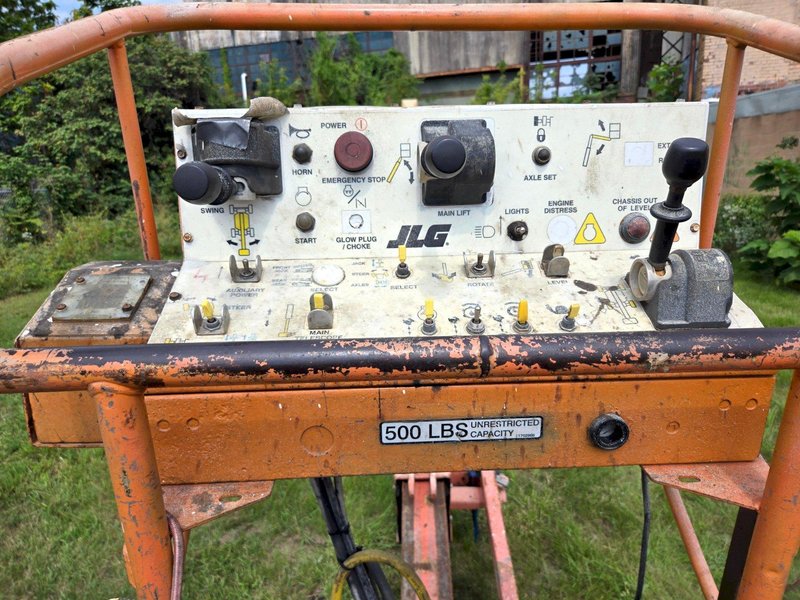 80' LIFT JLG TELESCOPING MANLIFT: YOBRO #26327