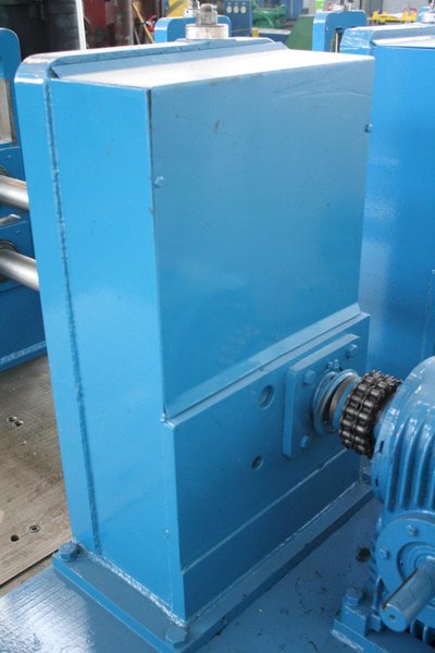 12 STAND X 2.5&#039; X 24&#039; BRADBURY ROLLFORMER: STOCK #64205