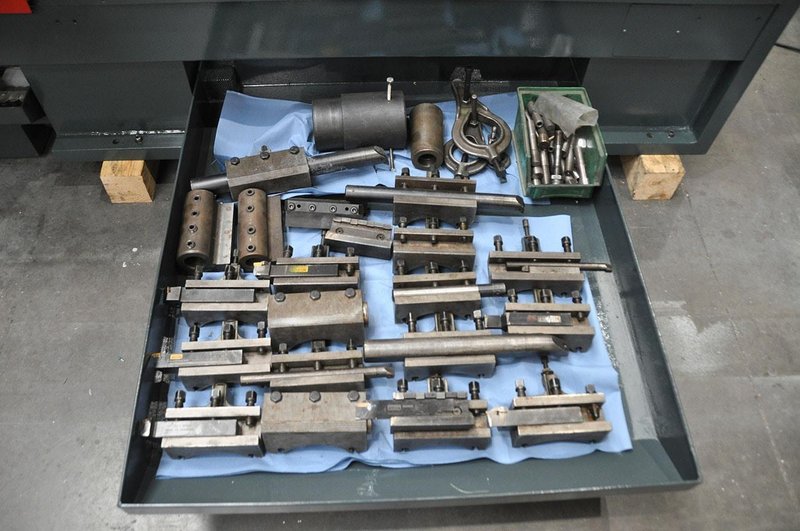 Emco E-275 Ø 555 x 2100 mm CNC