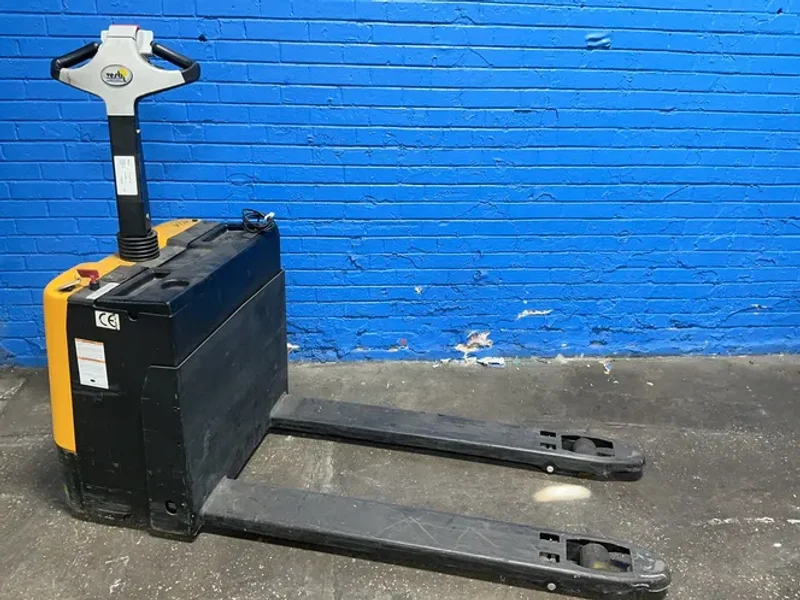 VESTIL 3000 LBS FULLY POWERED ELECTRIC PALLET TRUCK  -  EPT-2547-30
