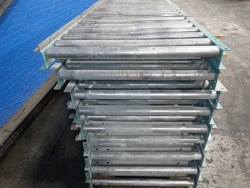 AUTOMATED CONVEYOR SYSTEMS 31" x 120" ROLLER CONVEYOR