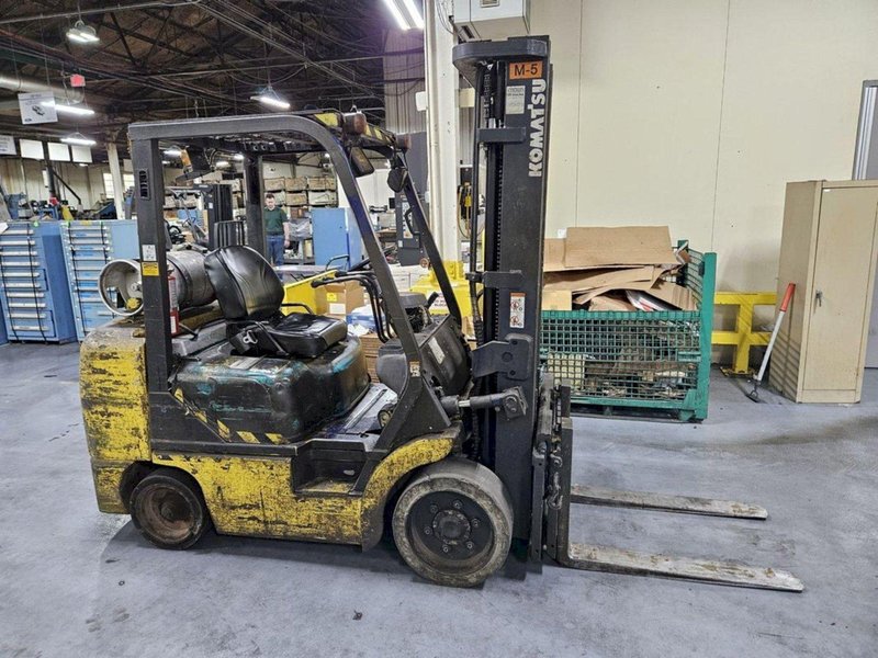 5,000 LBS KOMATSU MODEL FG30-SHT-12 LP GAS FORKLIFT: YOBRO #25379