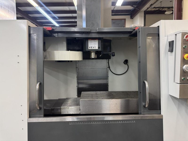 Haas VF-3 CNC Vertical Machining Center, 2013 – 10,000 RPM, Probs, Low Hours