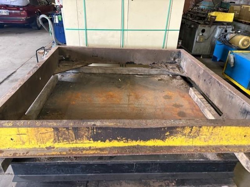 60,000 LBS 72" X 72" METTLER TOLEDO FLOOR SCALE STOCK# 4200