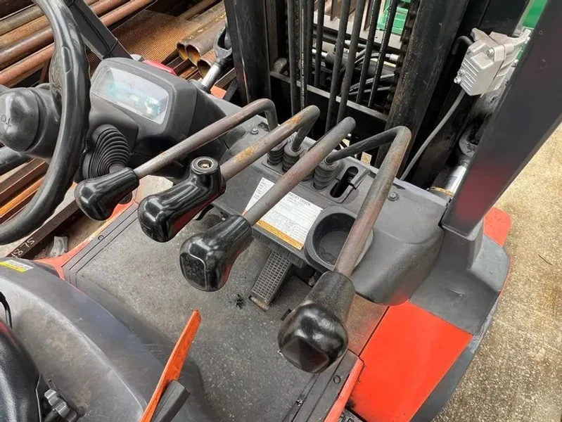 15,500 LB. TOYOTA 7FGCU70 FORKLIFT. STOCK #1219525