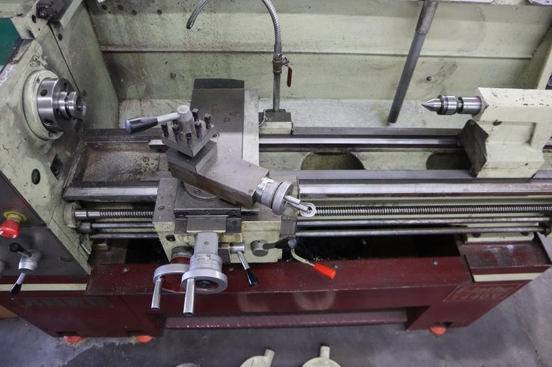 Acer E1440V Engine Lathe, 14"x40", Electronic Vbl Speed, Newall 2 Axis DRO - New 2011 - Auction Item