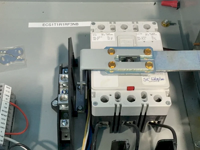 SIEMENS ELEVATOR DISCONNECT POWER MODULE SWITCH  -  ECS1T1R1RF3NB