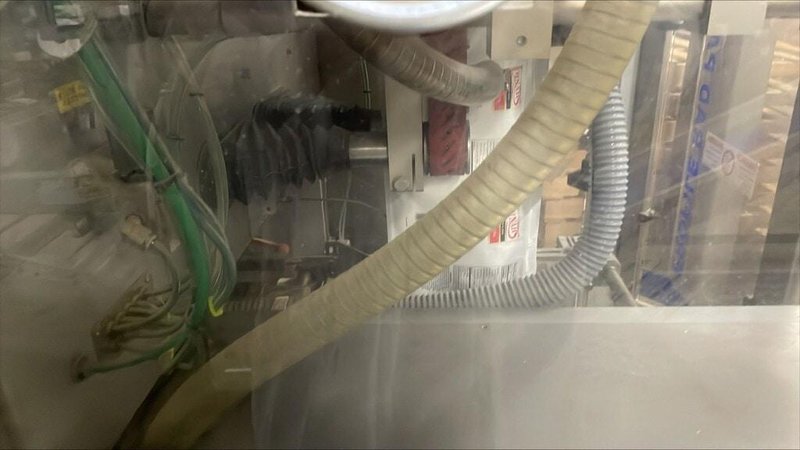 Rad Pak RM-32ACD Doypack Vertical Form Fill and Seal Bagger with Zipper System, 2005