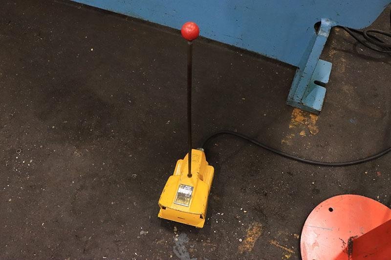 55 Ton x 8 Ft NIAGARA Hydraulic Press Brake, Model HD55-6-8