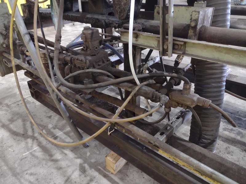 3.25"  CAPACITY TRD MANUFACTURING FLYING ABRASIVE CUTOFF SAW: STOCK #22593