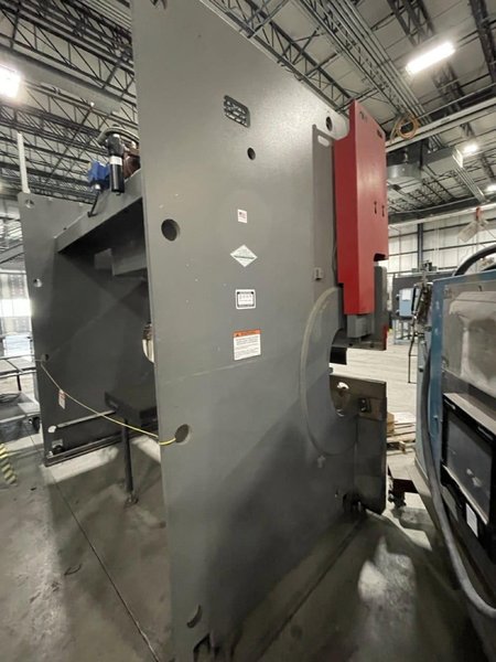 90 Ton x 10′ CINCINNATI 90BX 10 CNC PRESS BRAKE, 2015 – X axis with Wilson tooling