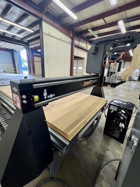 Laguna SmartShop II Pro 4′ x 8′ CNC Router, 2023 – 12 HP HSD Spindle, 8-Position ATC, Vacuum Table, Syntec Control