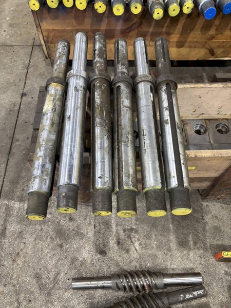 2.5&quot; DAHLSTROM ROLLFORMER PARTS, SHAFT ARBORS, GEARS, SIDE PASSES &amp; MORE: STOCK #22621