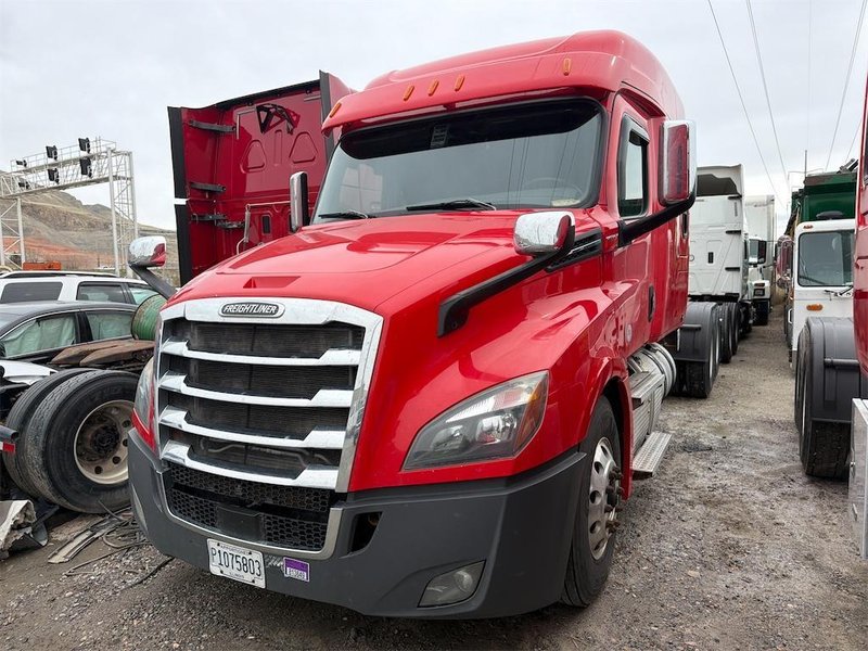 2020 Freightliner Cascadia 1FUJHHDV5LLLC1671
