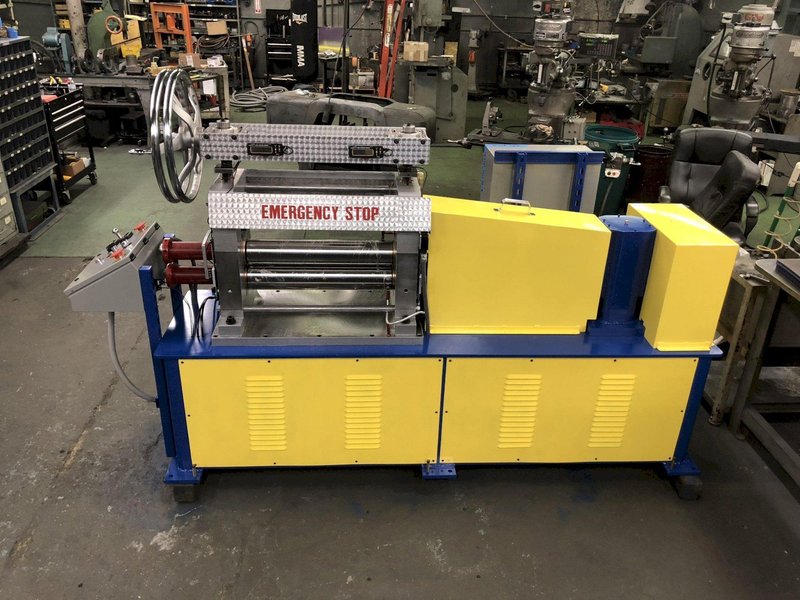 New IRM Custom Hot Lab Rolling Mill