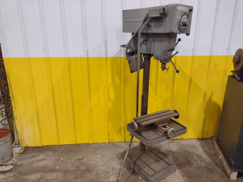 15" DELTA MODEL #15-655 VARIABLE SPEED SINGLE SPINDLE DRILL PRESS: YOBRO #24257