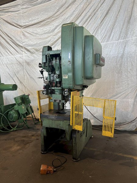45 TON BLISS C-45 OBI PRESS. STOCK # 0669025