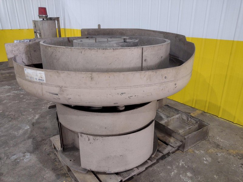 5 CUBIC FOOT ROTO FINISH MODEL #0405MS SPIRATRON VIBRATORY PART DEBURRING FINISHER: STOCK #20351