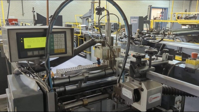 Emmeci MC-92 HSB SX Automatic Rigid Box Forming Line – Left-Hand Discharge