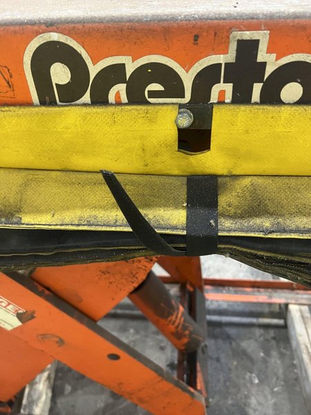 3,000 LB X 24&quot; X 48&quot; PRESTO MODEL XL36-30 HYDRAULIC POWER SCISSOR LIFT TABLE 110V: STOCK #20212