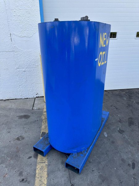 260 GALLON OIL HOLDING TANK: STOCK #78555