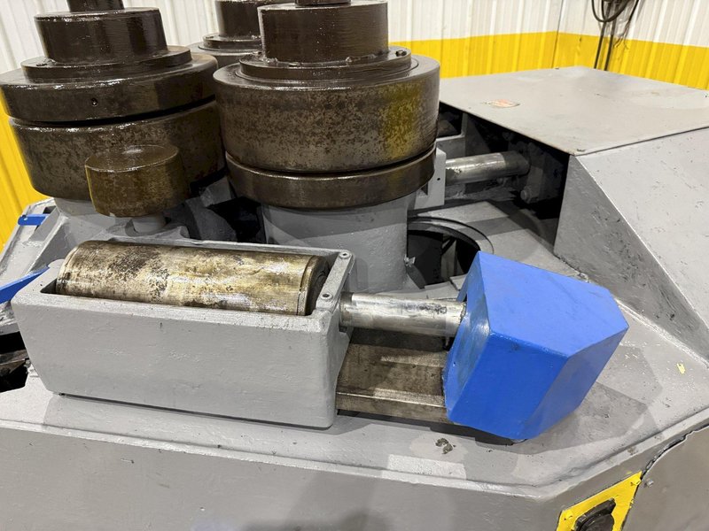5" X 5" X 1/2" PULLMAX MODEL #Z41 VERTICAL/HORIZONTAL HYDRAULIC ANGLE ROLL: YOBRO #25804