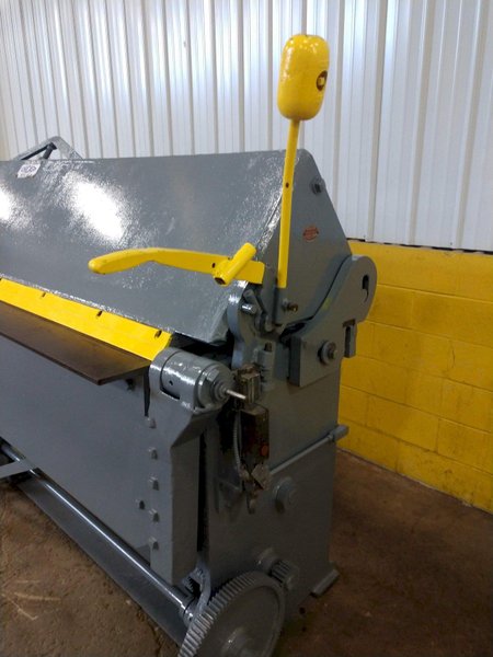 10' X 10 GAUGE DREIS &amp; KRUMP CHICAGO D&amp;K MODEL 204 POWERED APRON BRAKE: STOCK #14637