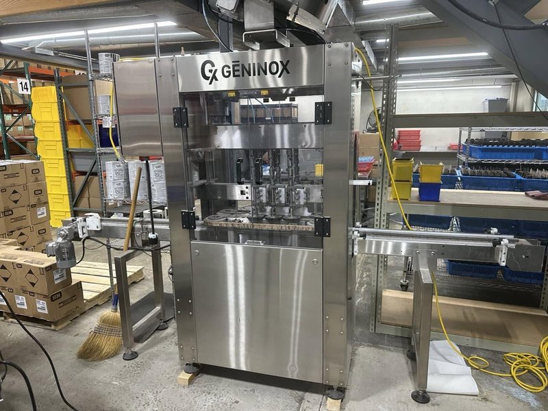 Geninox Spindle Capper with Bowl Feeder, 2020
