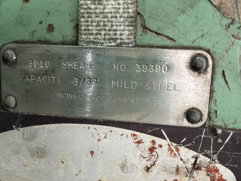 10' X 3/8" CINCINNATI MODEL 30 HYDRAULIC SHEAR. STOCK # 0875626